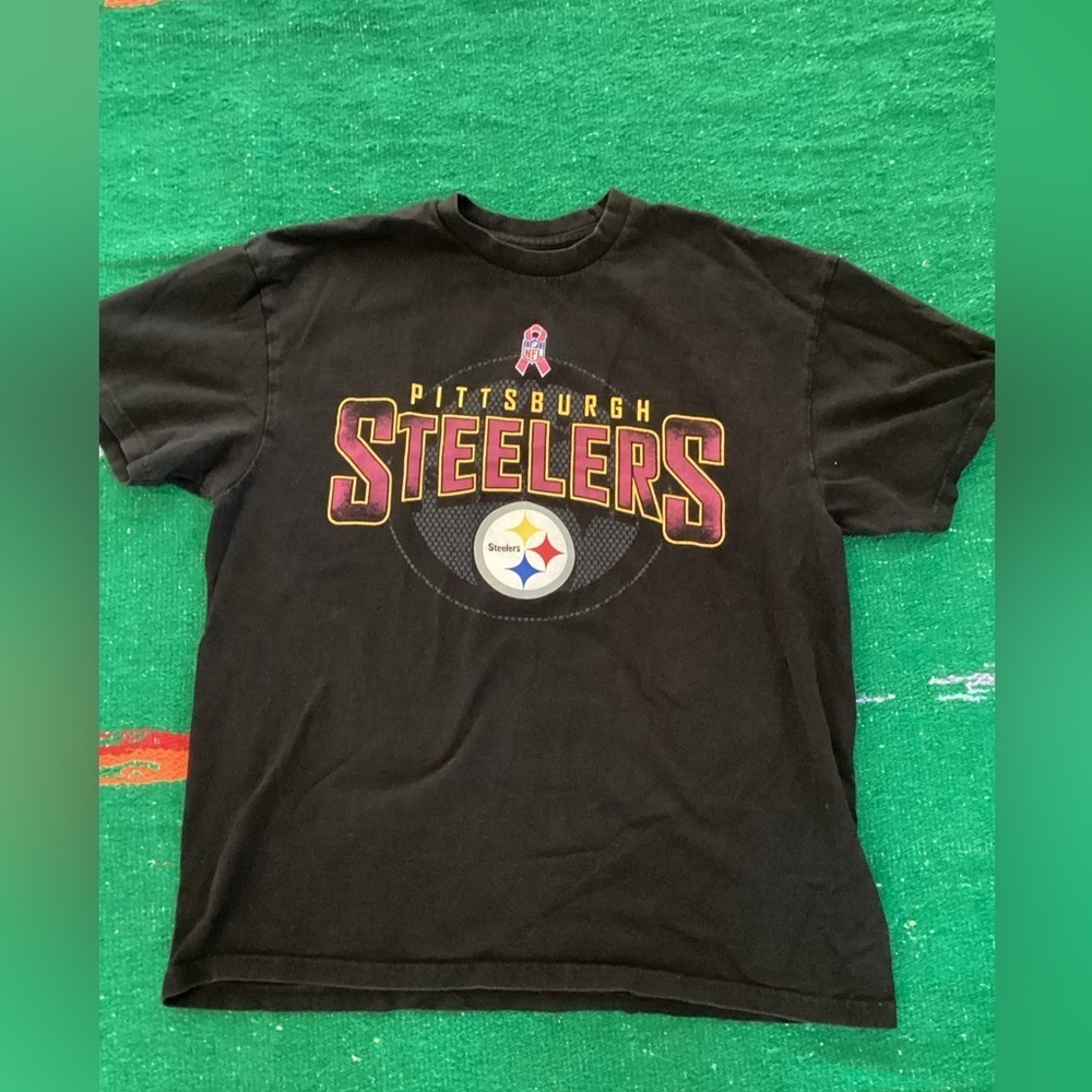 Pittsburgh Steelers Black T-Shirt Breast Cancer -SZ XL